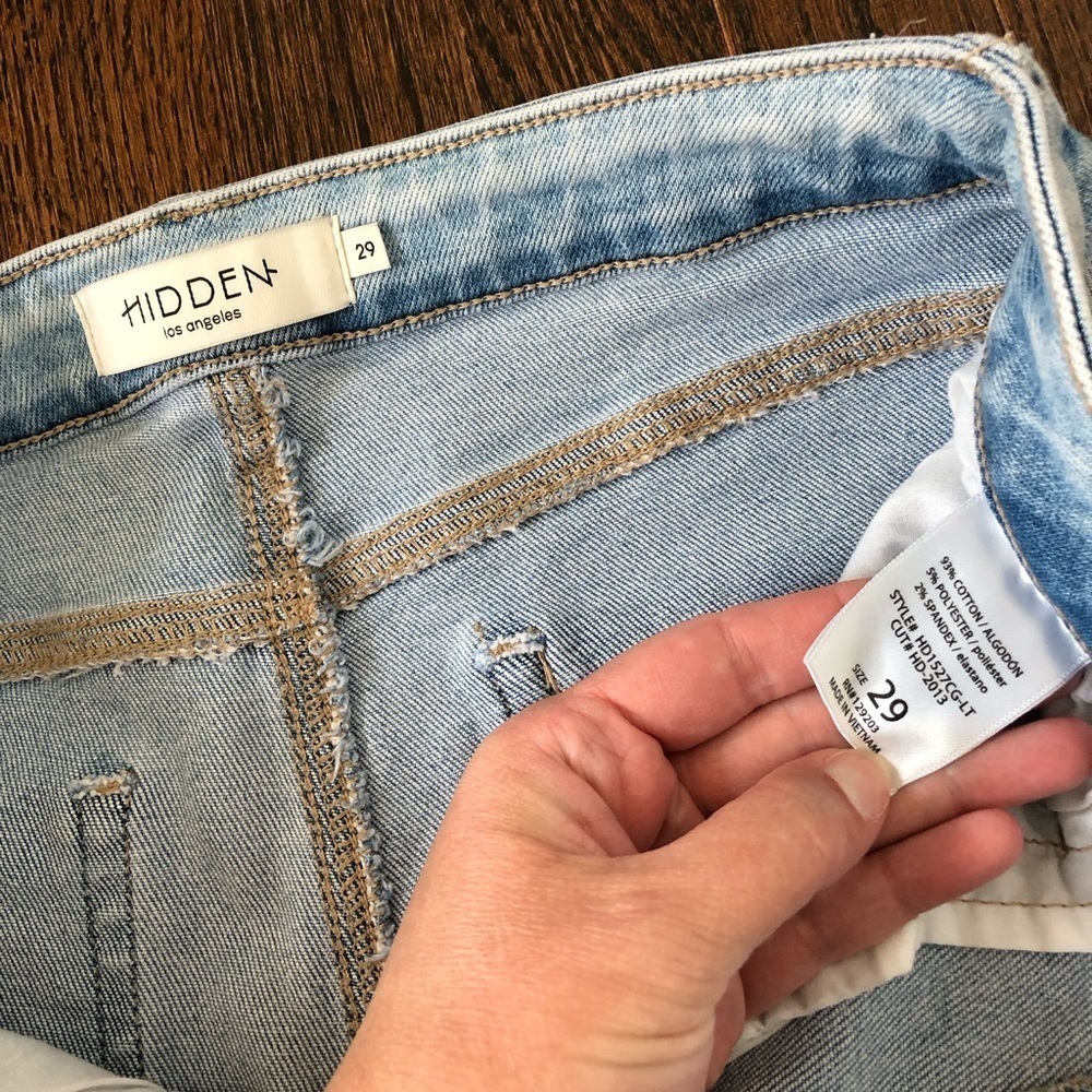NWT HIDDEN Jeans Women’s 29 Fray Hem Ankle Cigarette Skinny Jeans in Light Wash - Picture 10 of 10